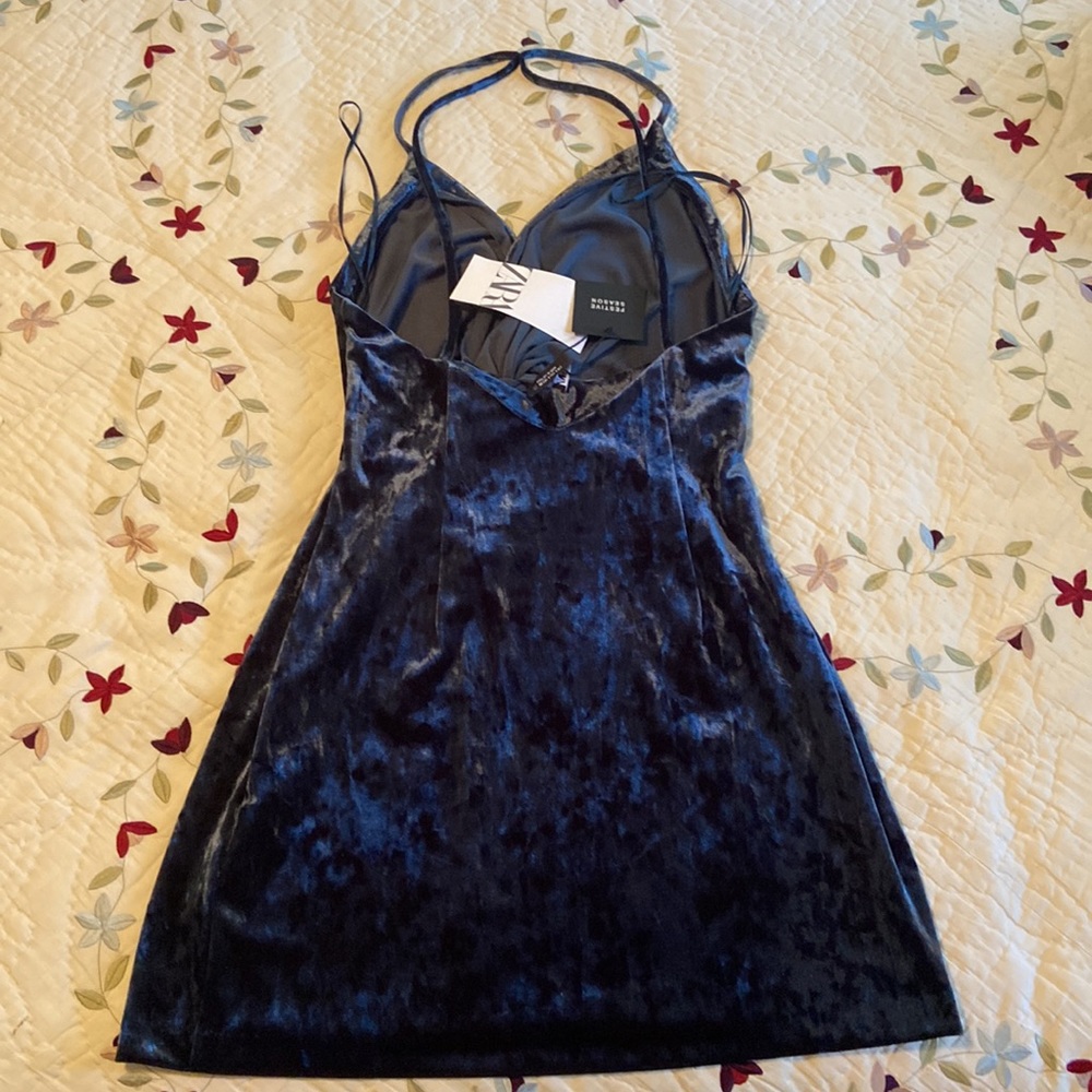 Zara dress - Picture 4 of 4